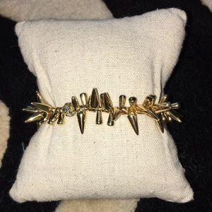 Stella & Dot Renegade Cluster Bracelet